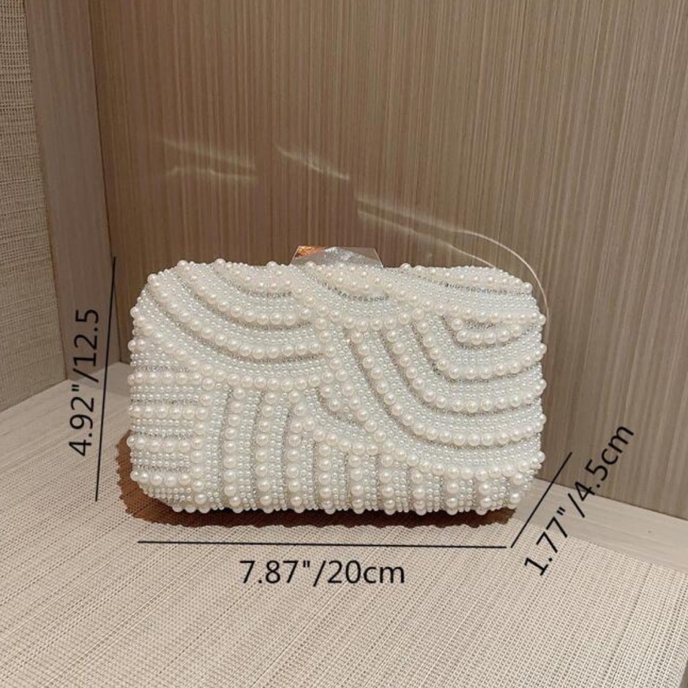 💎 Embellished Clutch 💎 - Picture 5 of 7